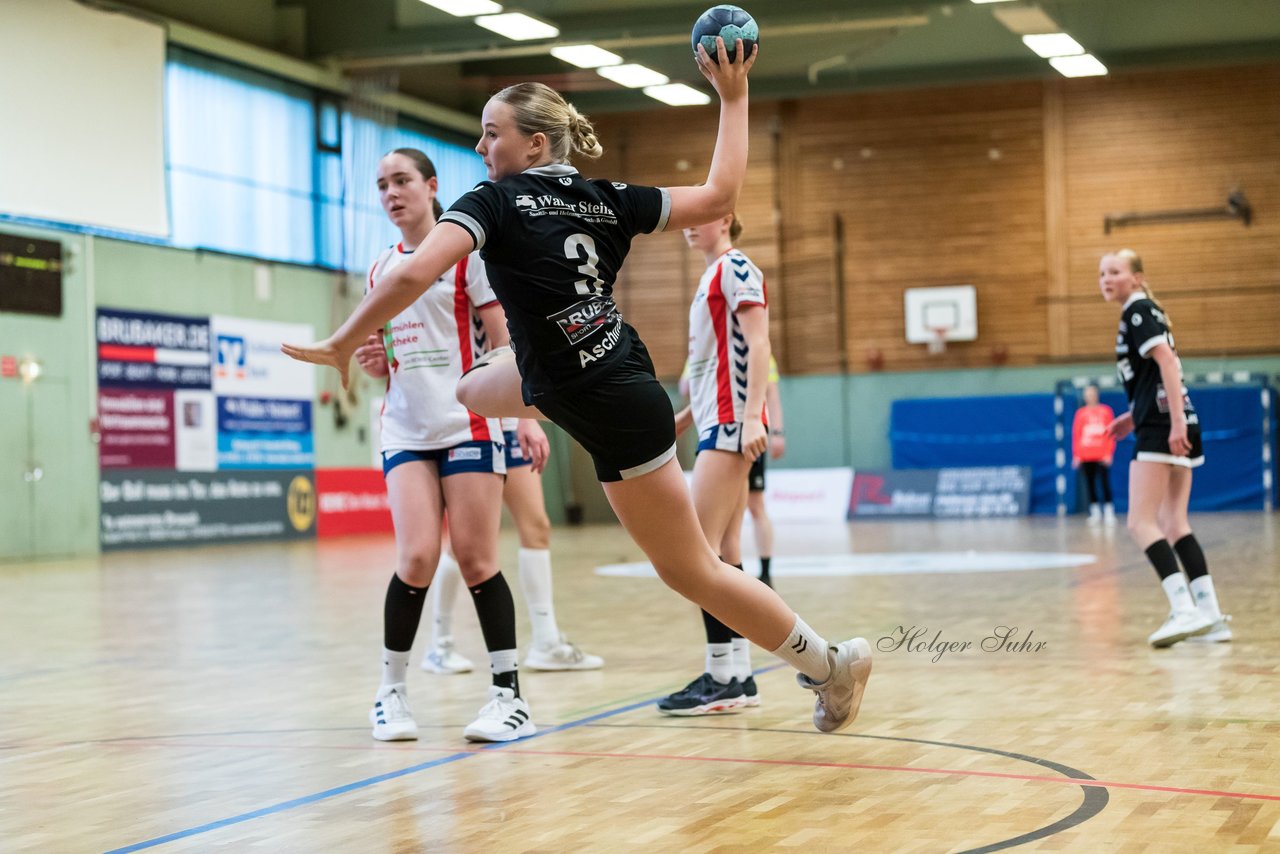 Bild 245 - wCJ SV Henstedt Ulzburg - SG HH-Nord : Ergebnis: 24:24